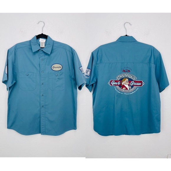 DISNEY Grumpy’s Gas And Grease Blue Mechanic Button Down Short Rare